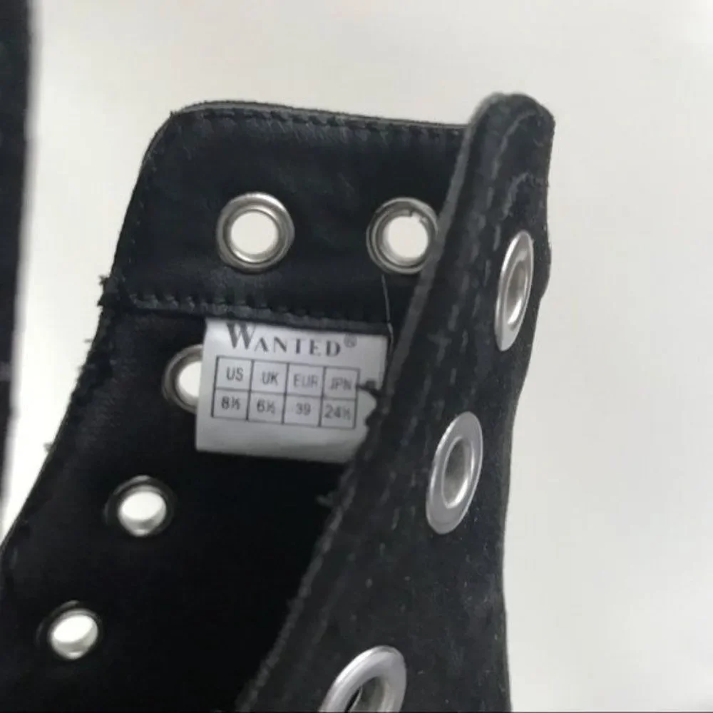 WANTED Western Rivet Grommet Ankle Boots Size 8.5 Black NWOB